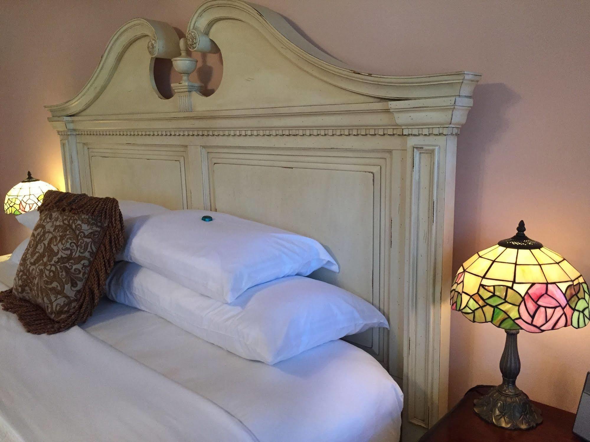 Oak Hill On Love Lane Bed And Breakfast Inn Waynesville Exterior foto